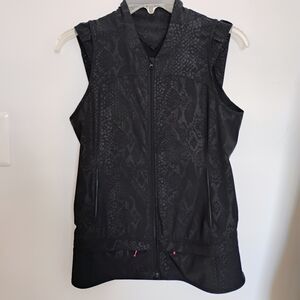 lululemon athletica Light Speed Vest Desert/Ziggy Snake Size 4 Like New